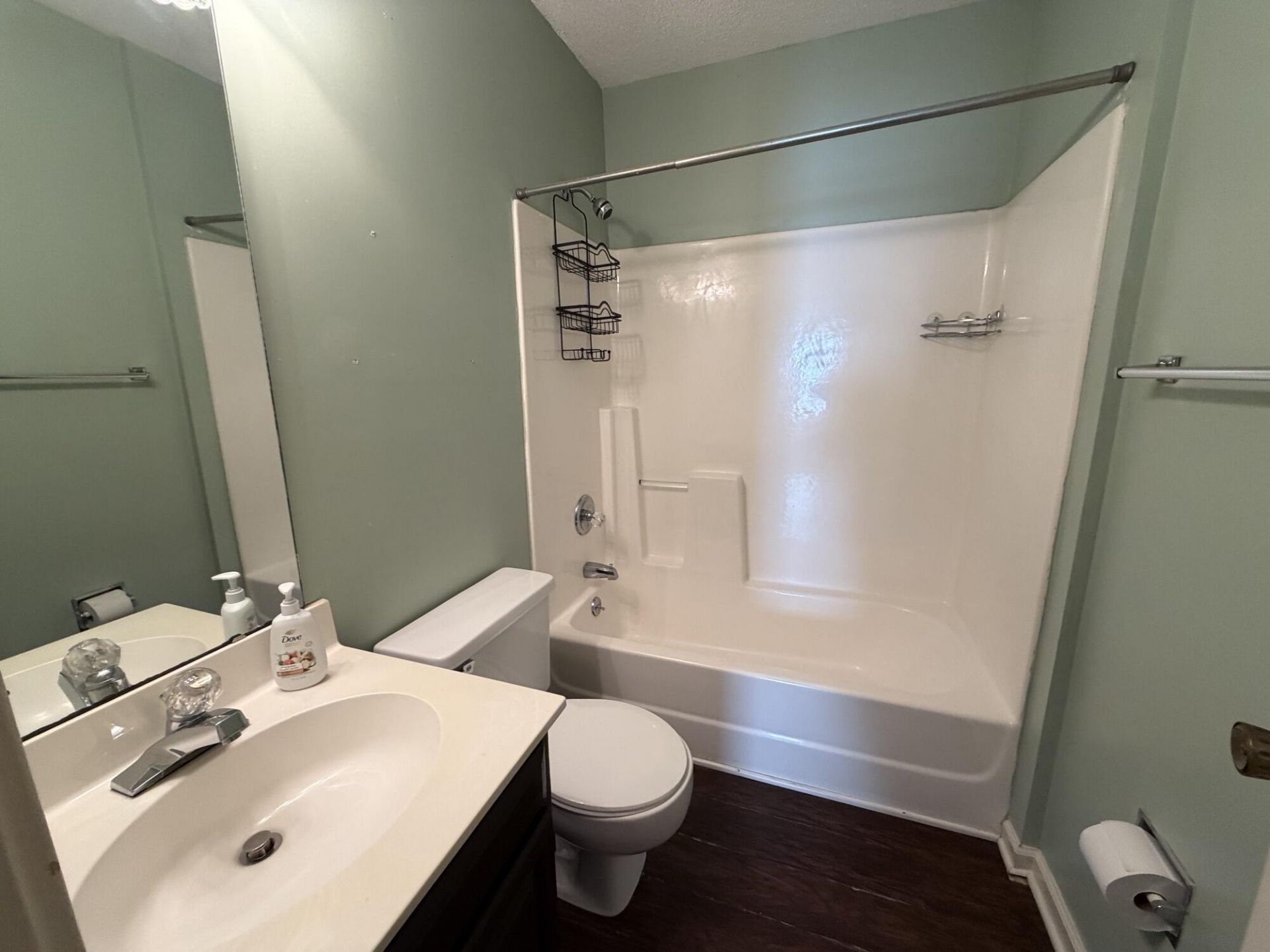 160 Wainwright Photo 15