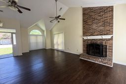 160 Wainwright photo 4