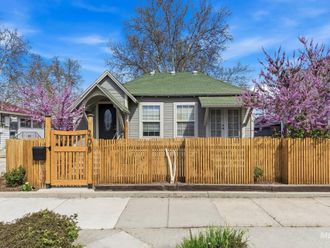 208 E 2nd St Emmett, ID 83617