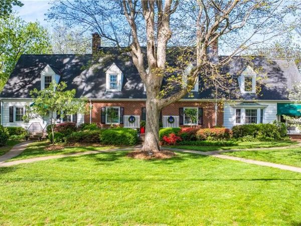 304 S Fayetteville Street, Liberty, NC 27298