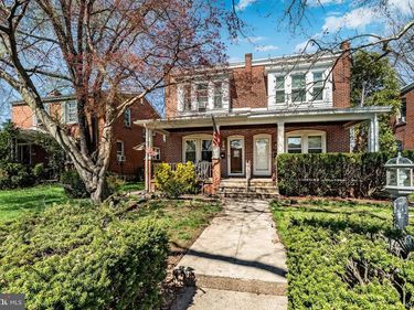 1703 POWELL STREET, NORRISTOWN, PA 19401