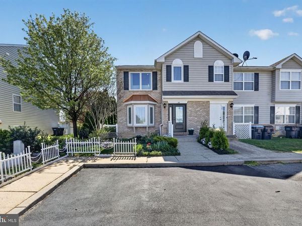 32 SALERNO DRIVE, SMYRNA, DE 19977