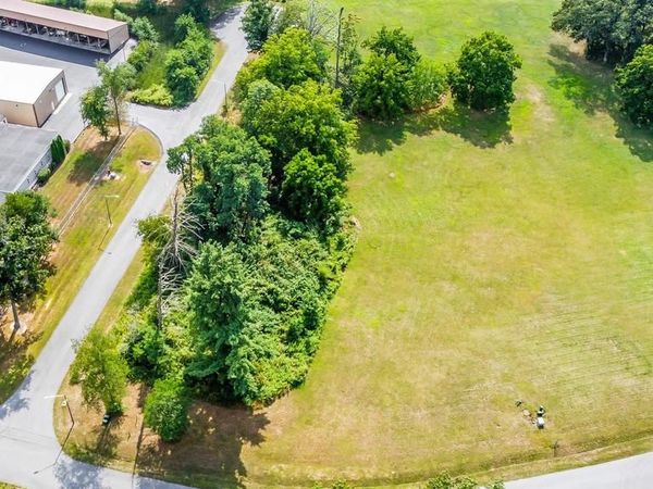 01-0021 WELLNESS LANE , LOCK HAVEN, PA 17745