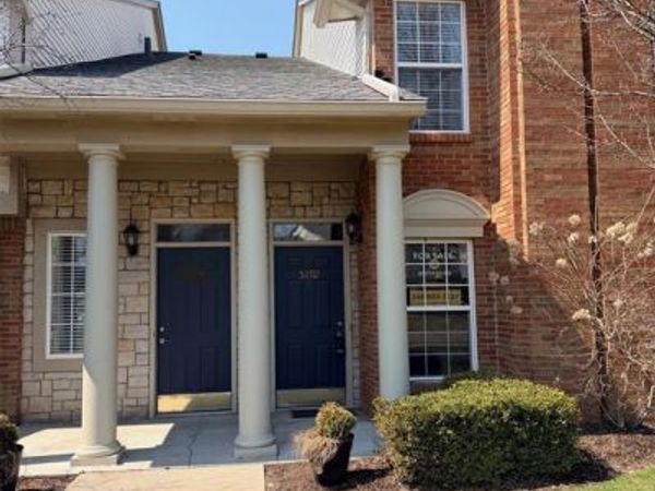 5292 Brookemonte Circle, Oakland Twp, MI 48306