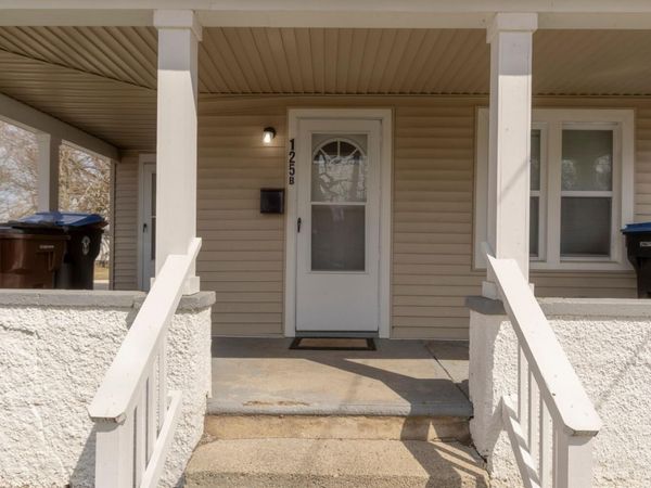 125 Bell Street, Unit b, Ypsilanti, MI 48197