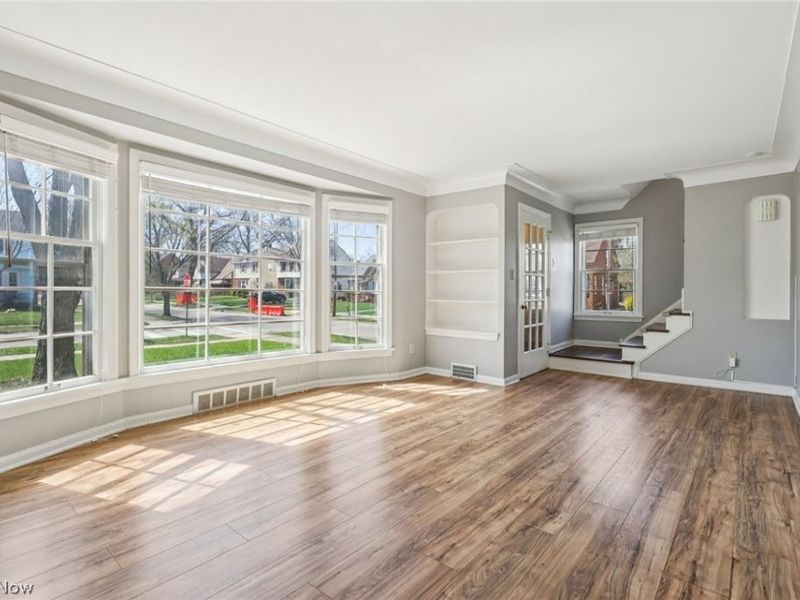 3741 Northwood Road, University Heights, OH 44118 Photo 3