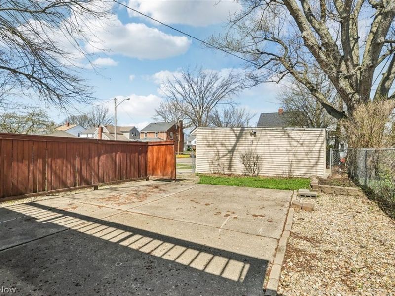 3741 Northwood Road, University Heights, OH 44118 Photo 39