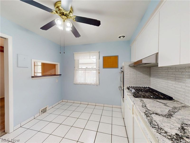 26361 Elinore Avenue, Euclid, OH 44132 Photo 13