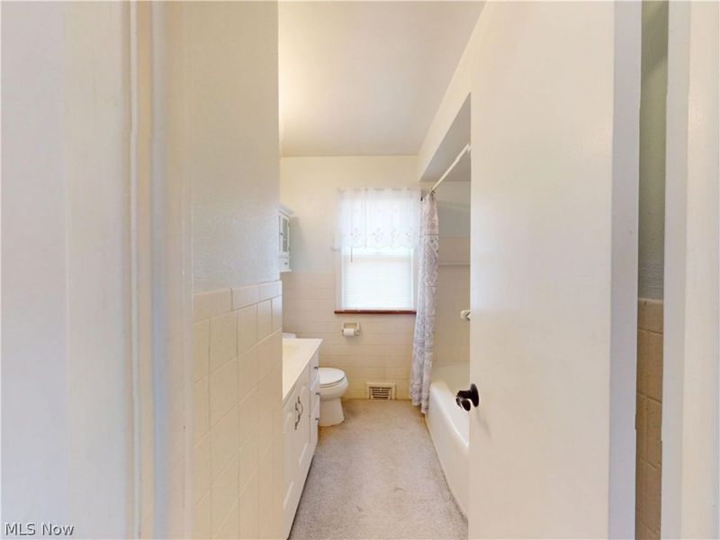 26361 Elinore Avenue, Euclid, OH 44132 Photo 19