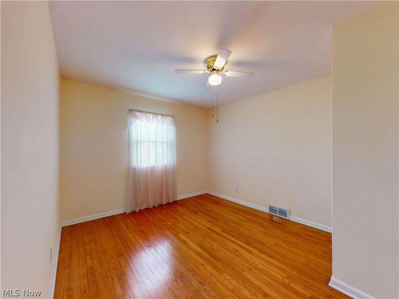 26361 Elinore Avenue, Euclid, OH 44132 Photo 22