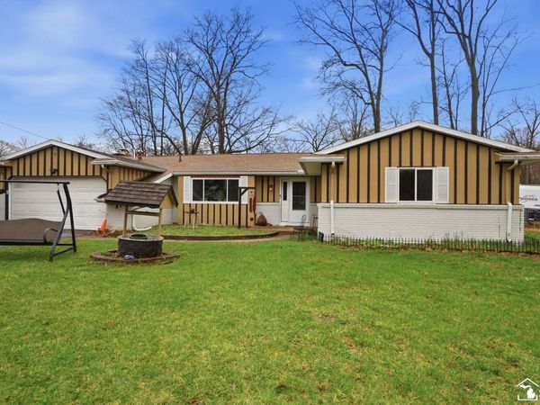 7711 Seneca Trail, Temperance, MI 48182