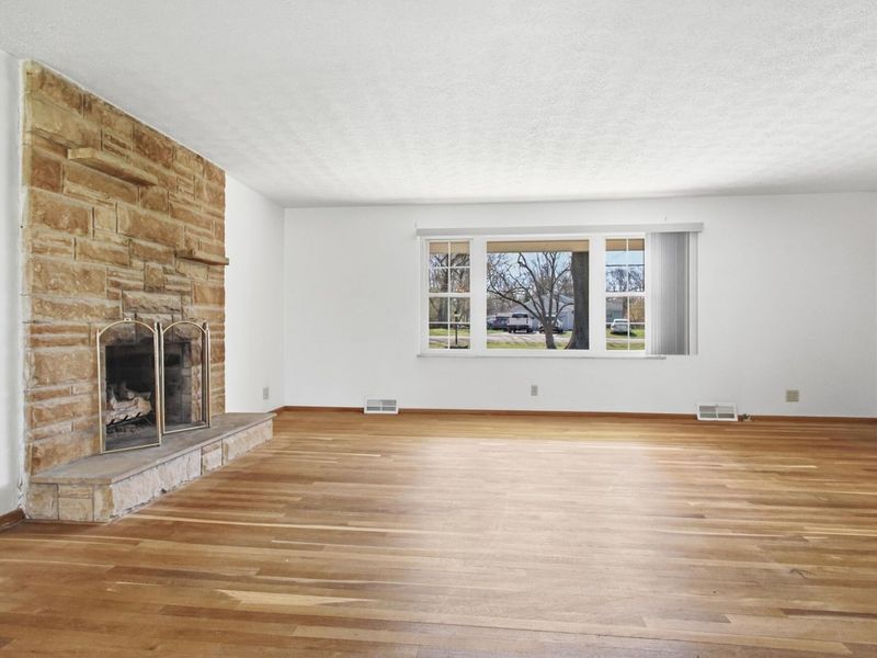 814 Wellington Drive, Springfield, OH 45506 Photo 8