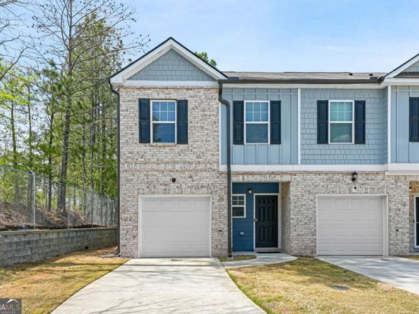 7041 Livia Point, Riverdale, GA 30296