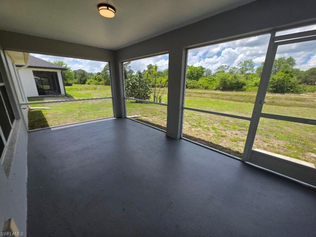 6135 Higgins Ave , Fort Myers, FL 33905 Photo