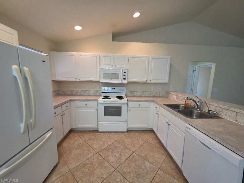 6135 Higgins Ave , Fort Myers, FL 33905 Photo