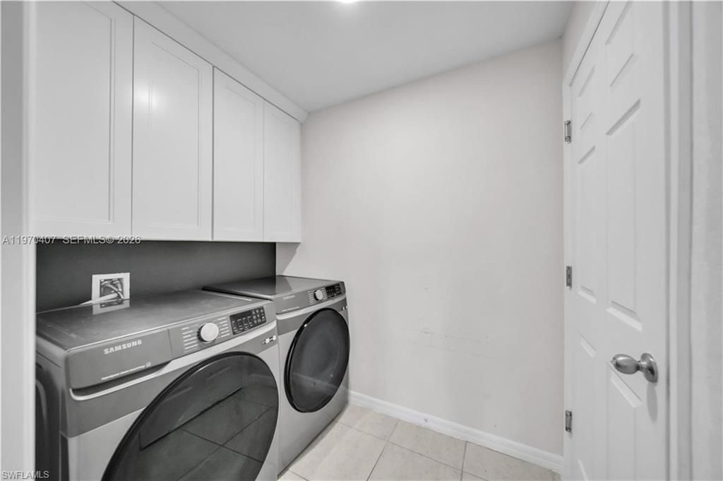 1105 NW 24th Pl , Cape Coral, FL 33993 Photo