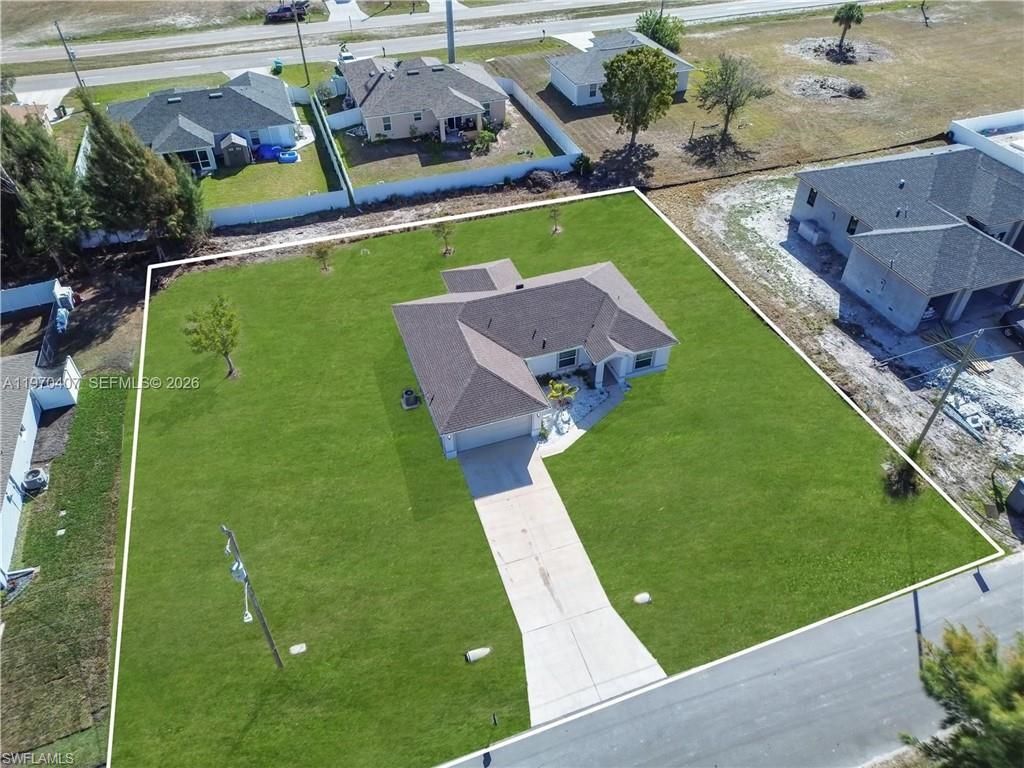 1105 NW 24th Pl , Cape Coral, FL 33993 Photo