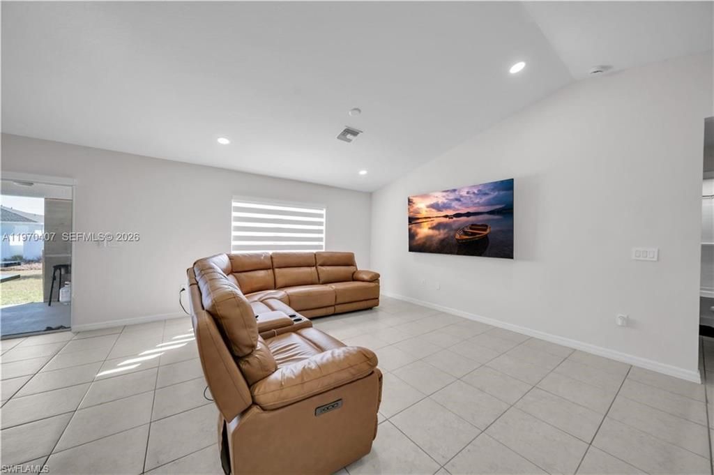 1105 NW 24th Pl , Cape Coral, FL 33993 Photo