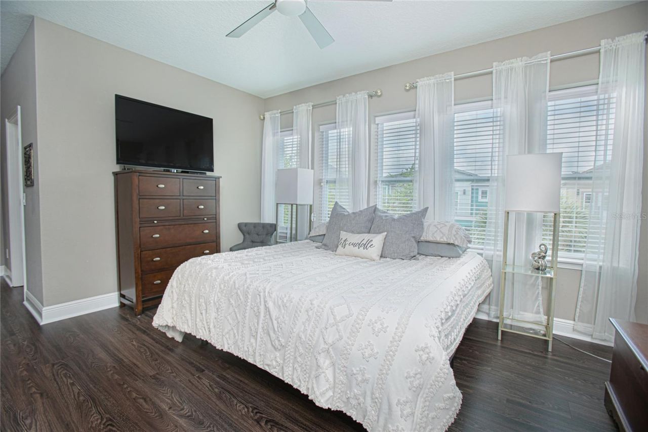 8115 Upper Perse Circle , Orlando, FL 32827 Photo