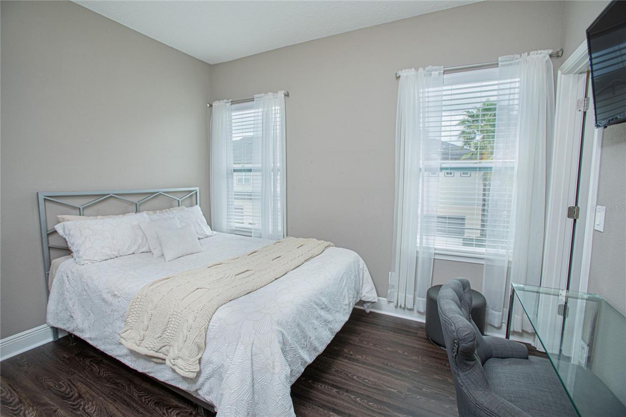 8115 Upper Perse Circle , Orlando, FL 32827 Photo