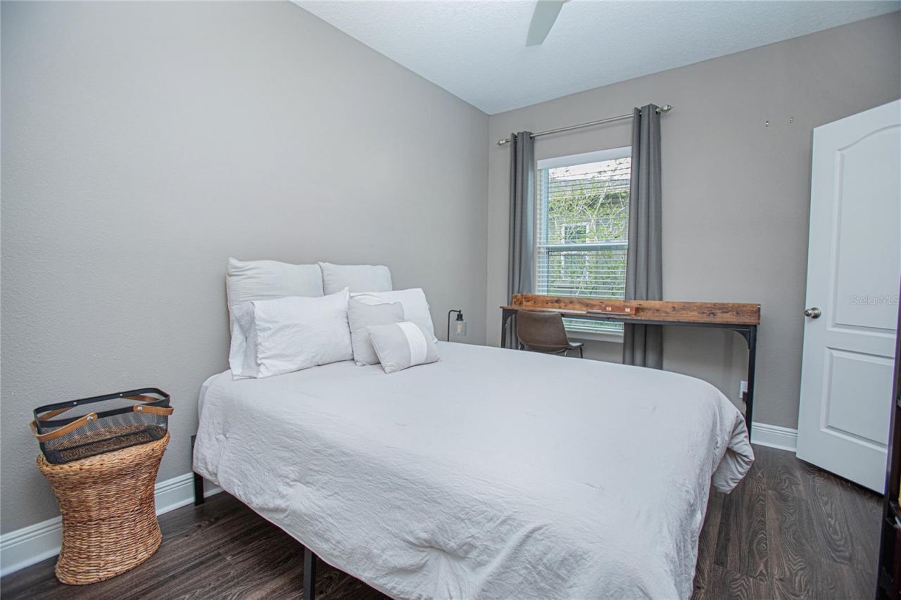 8115 Upper Perse Circle , Orlando, FL 32827 Photo