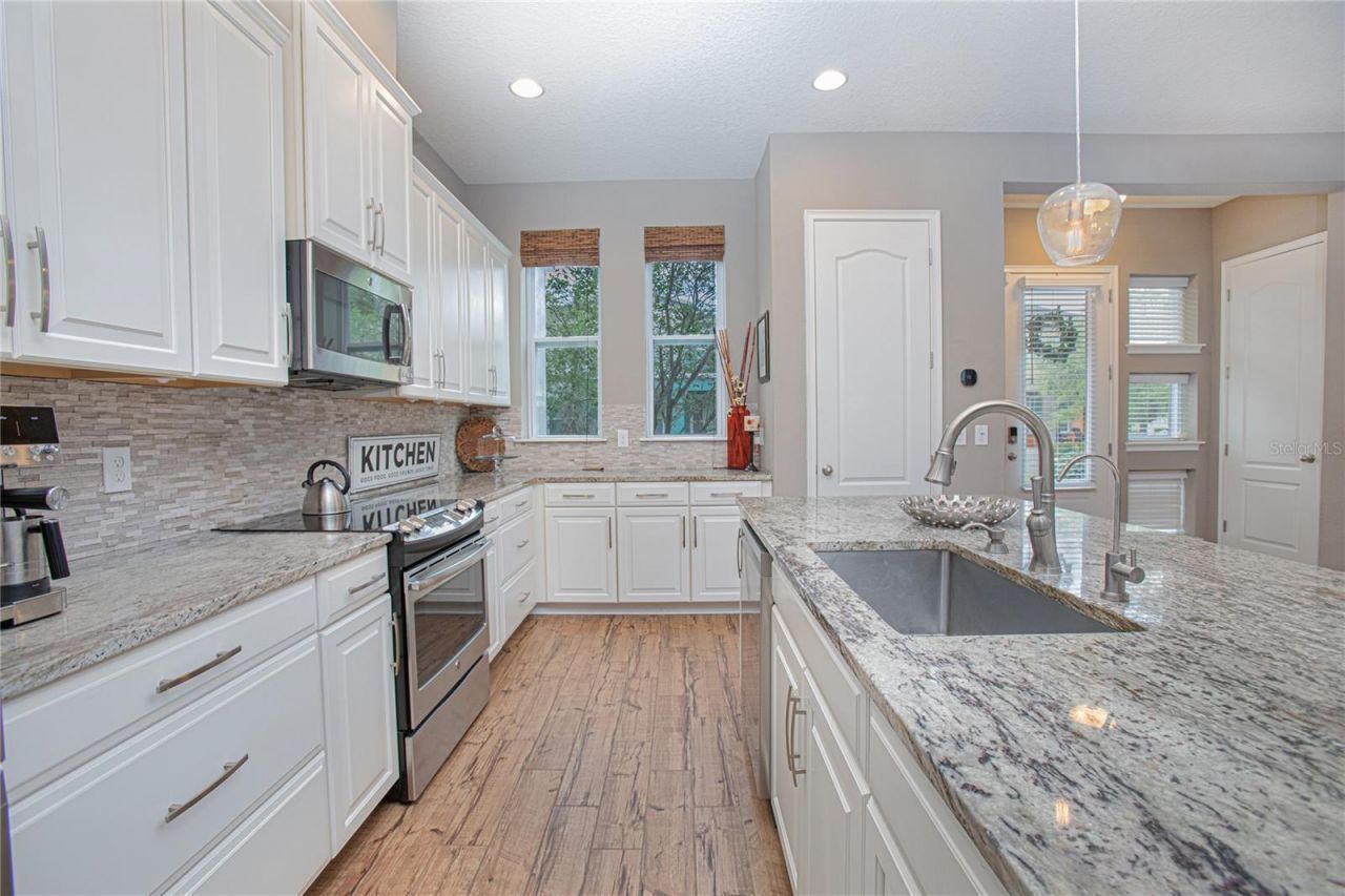 8115 Upper Perse Circle , Orlando, FL 32827 Photo