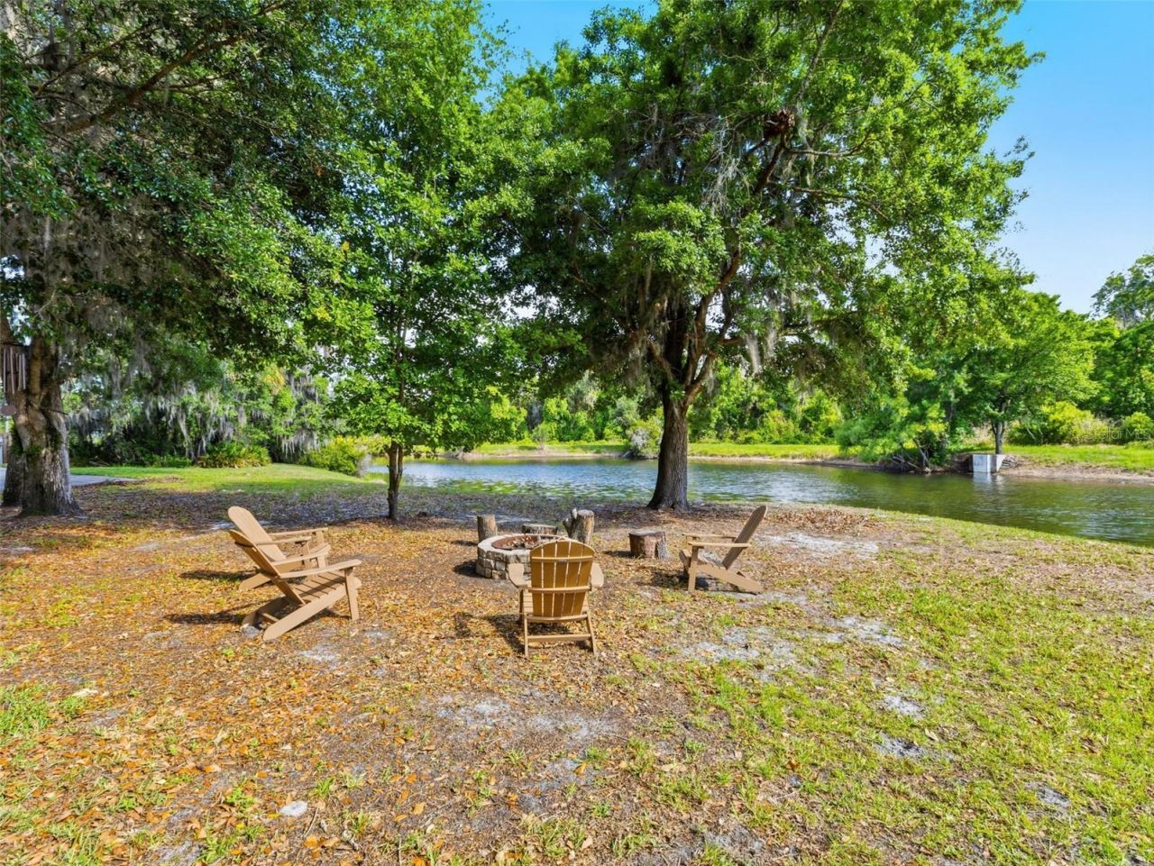 6121 Avocetridge Drive, Lithia, FL 33547 Photo
