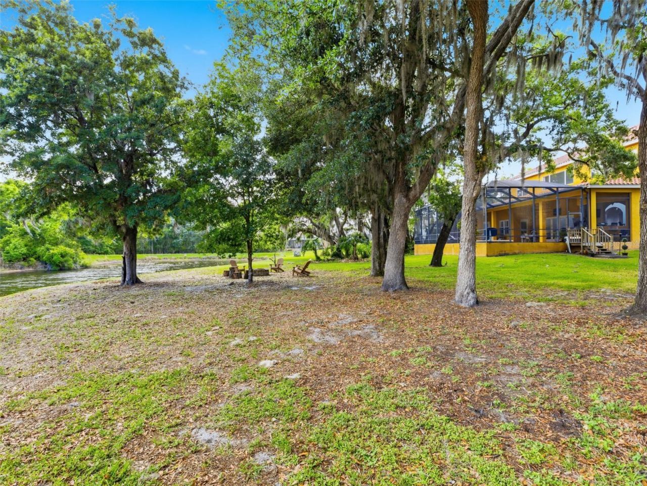 6121 Avocetridge Drive, Lithia, FL 33547 Photo