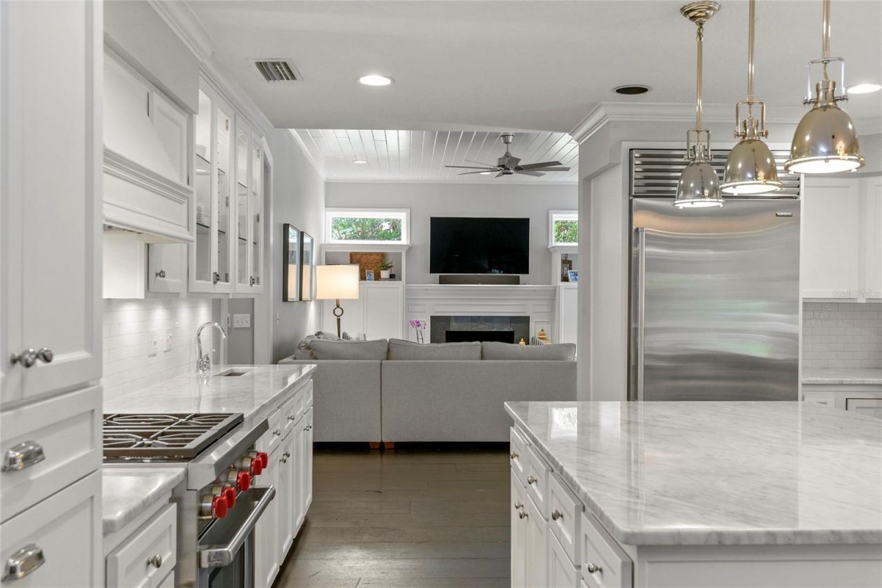 543 E Lake Sue Avenue , Winter Park, FL 32789 Photo