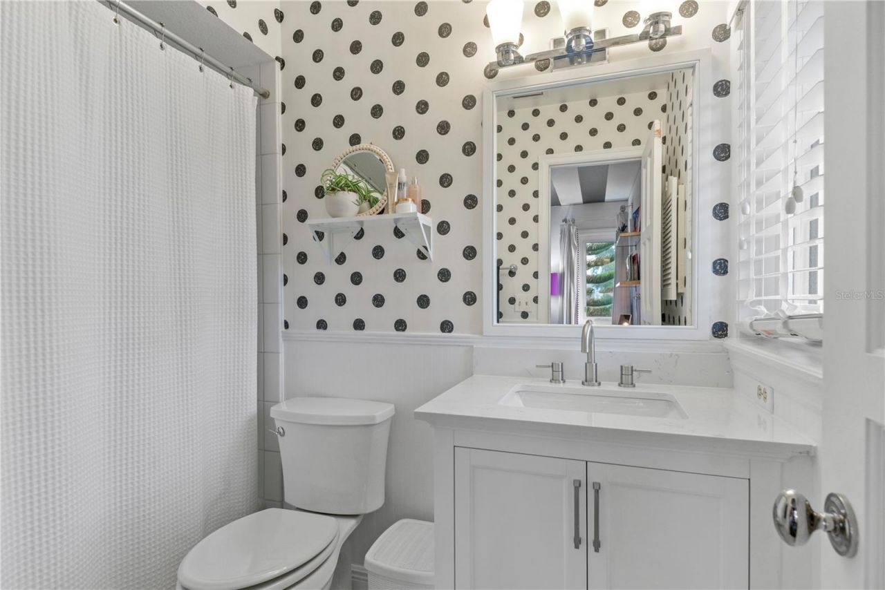 543 E Lake Sue Avenue , Winter Park, FL 32789 Photo