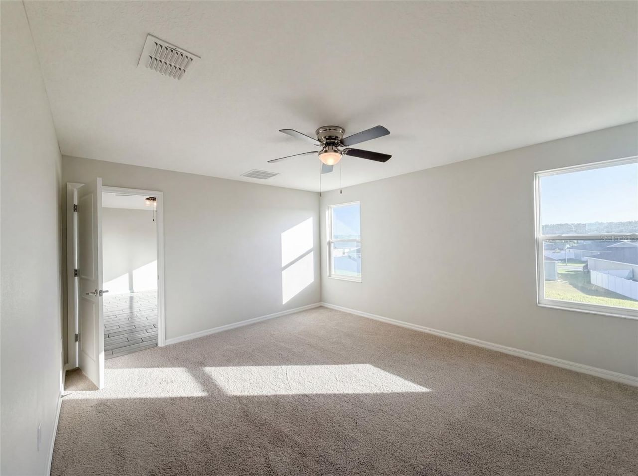 5108 Tanzanite Drive , Mount Dora, FL 32757 Photo