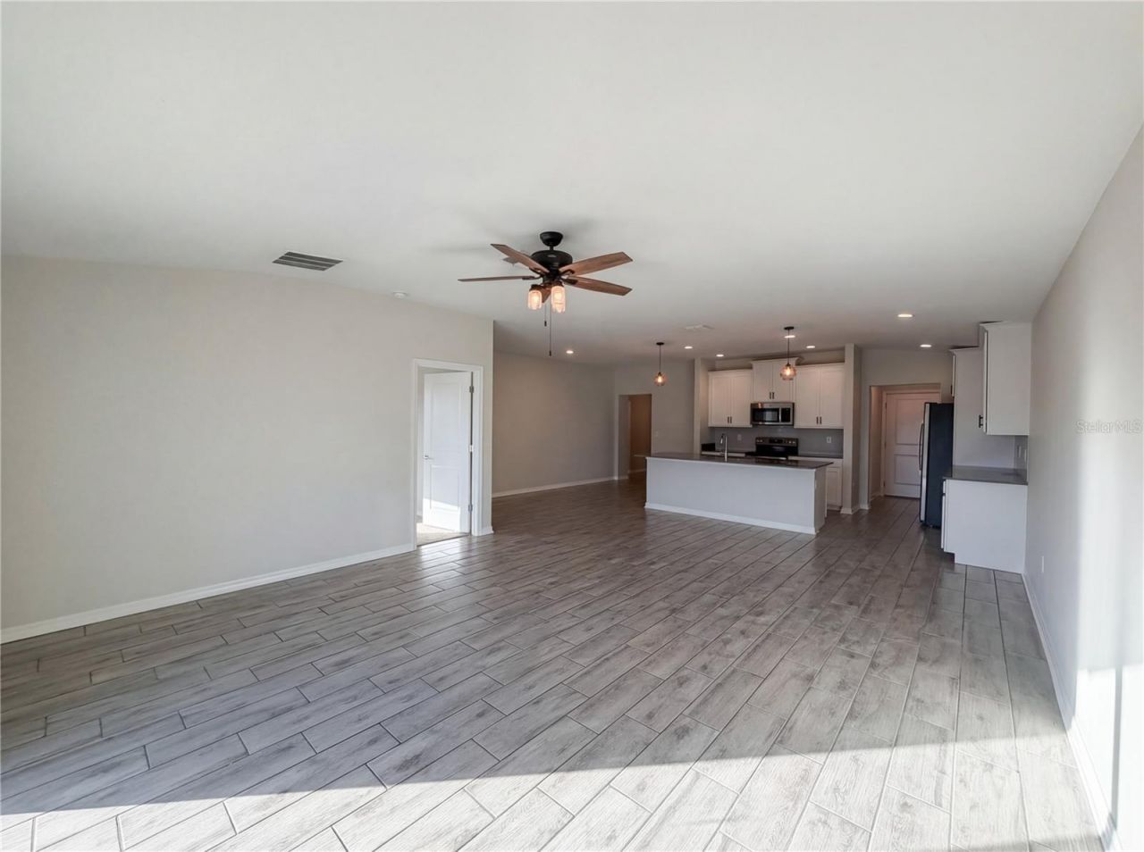 5108 Tanzanite Drive , Mount Dora, FL 32757 Photo