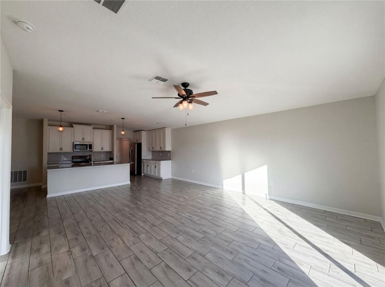 5108 Tanzanite Drive , Mount Dora, FL 32757 Photo