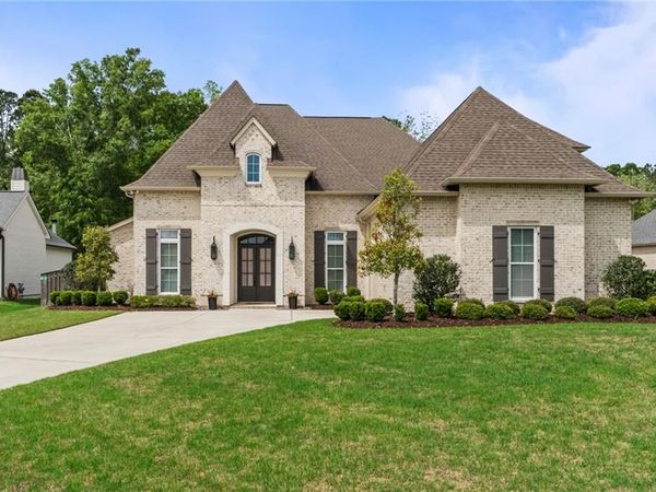 1001 WILD MAGNOLIA Court, Madisonville, LA 70447