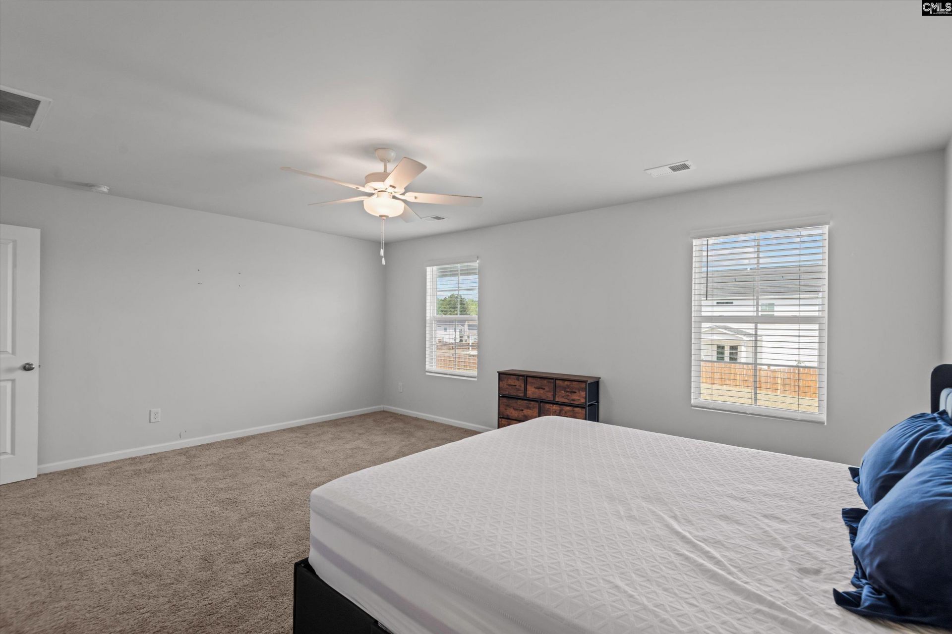 362 Aldergate Drive Photo 16