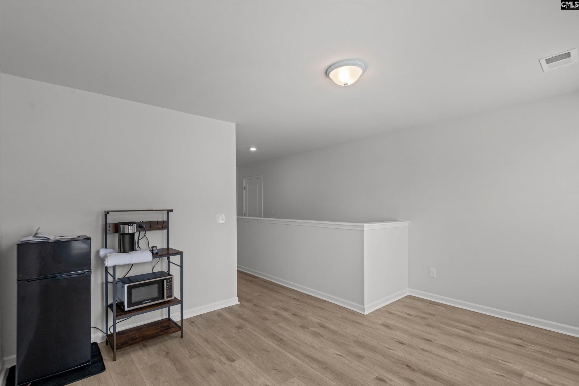 362 Aldergate Drive Photo 21