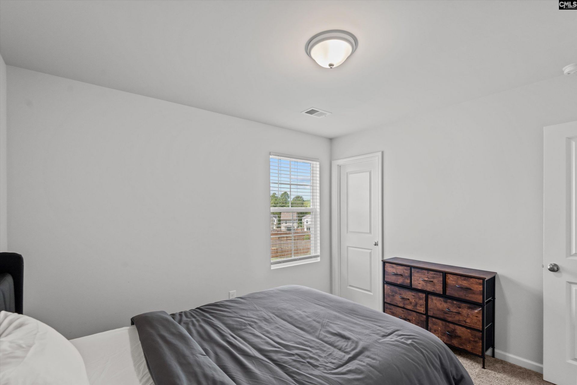 362 Aldergate Drive Photo 25