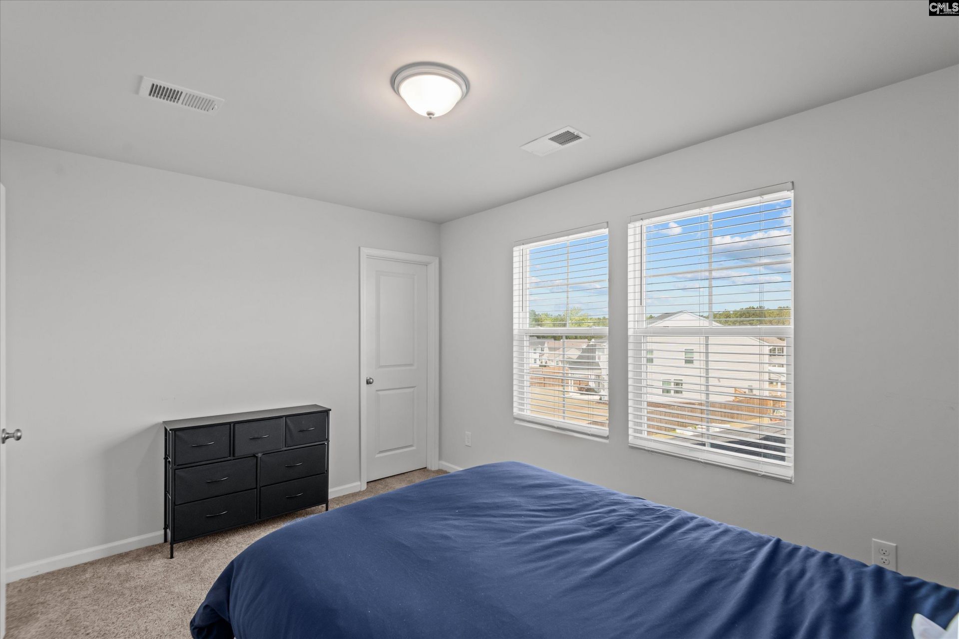 362 Aldergate Drive Photo 27