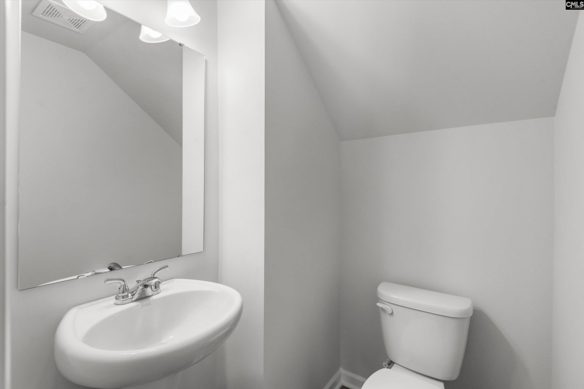 362 Aldergate Drive Photo 29