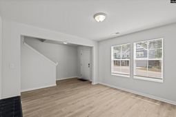 362 Aldergate Drive photo 4