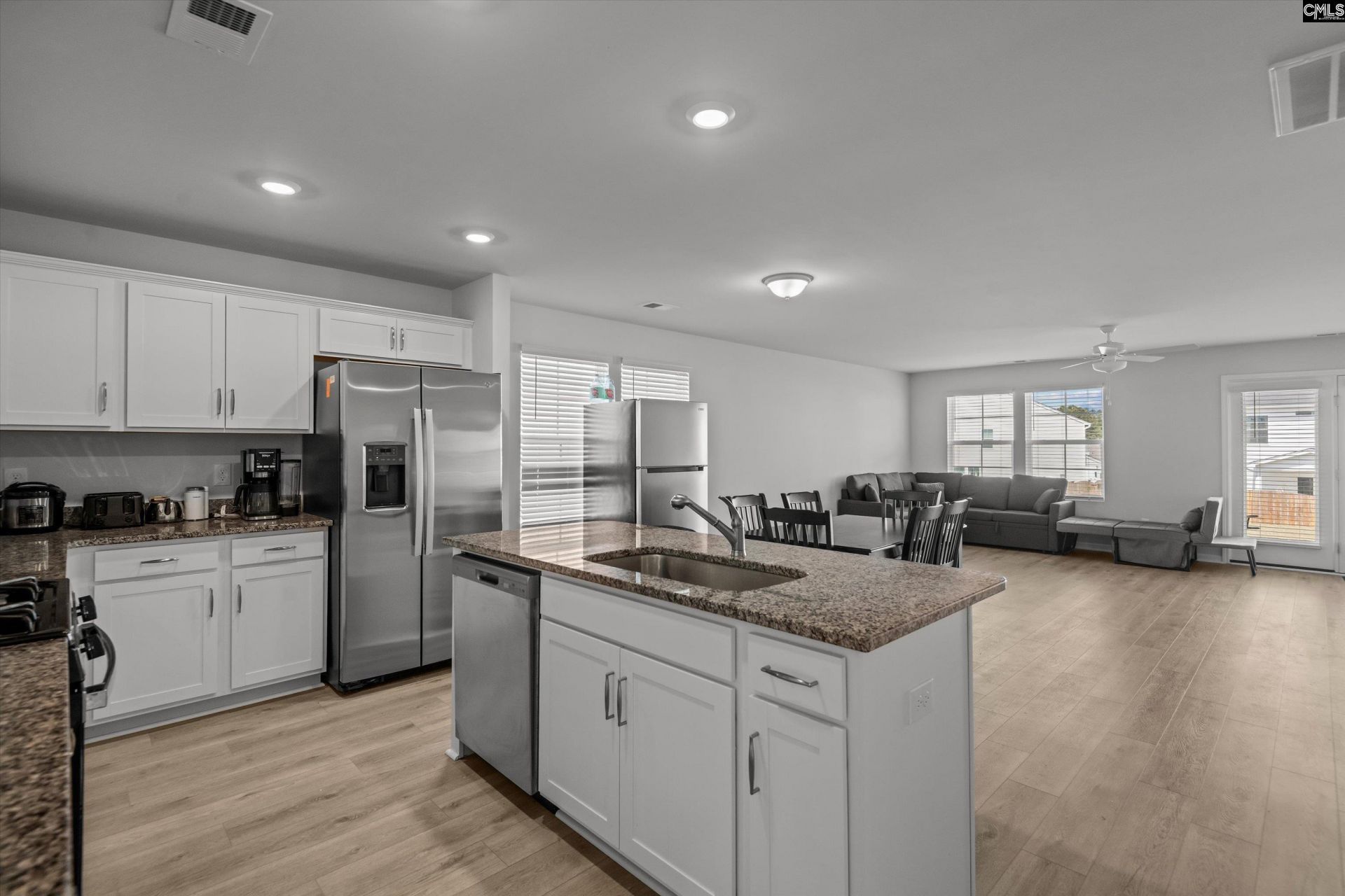 362 Aldergate Drive Photo 7