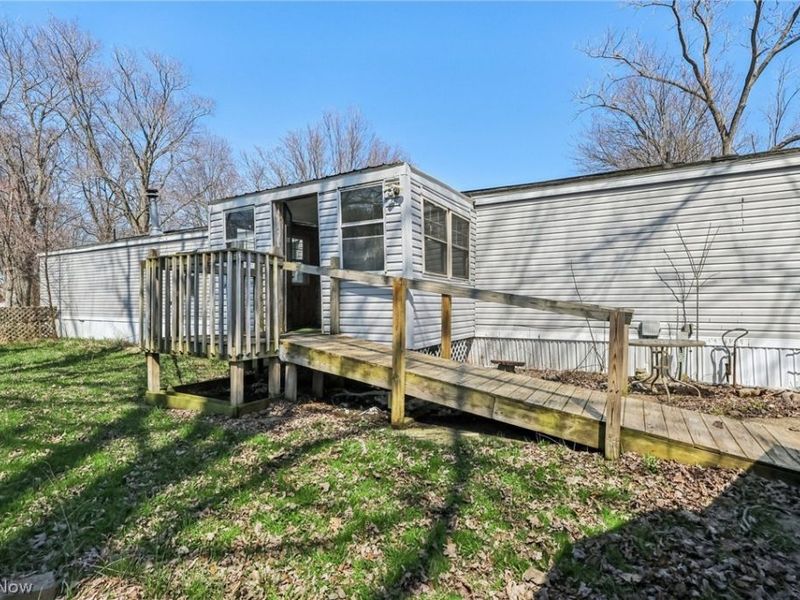 6800 Lake Road W, Unit 21, Geneva, OH 44041 Photo 20