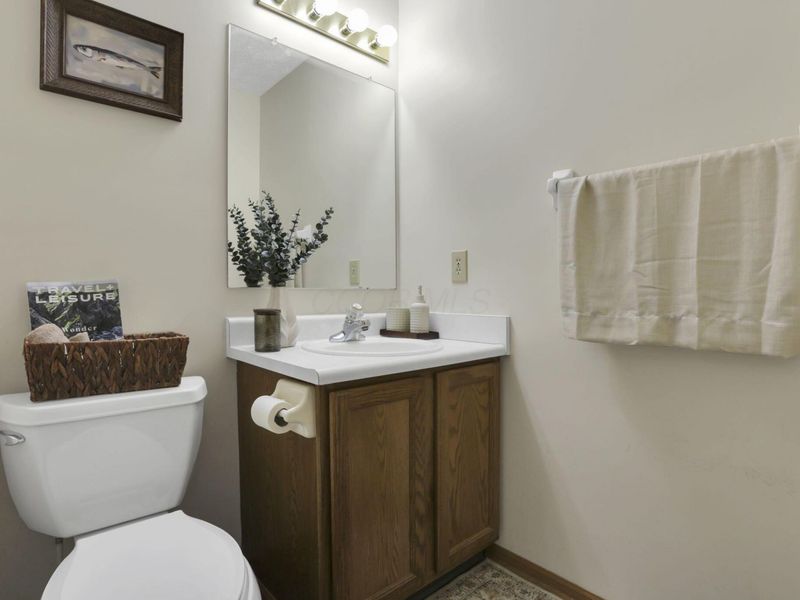 1076 Rendezvous Lane, Columbus, OH 43207 Photo 24