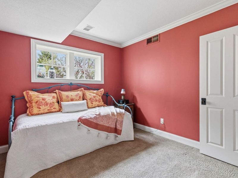 1990 Lake Shore Drive, Columbus, OH 43204 Photo 60
