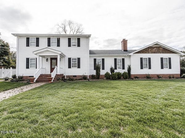 214 E Nash Street, Spring Hope, NC 27882