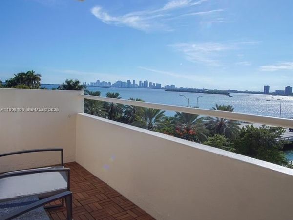 7904 West Dr, Unit 501, North Bay Village, FL 33141