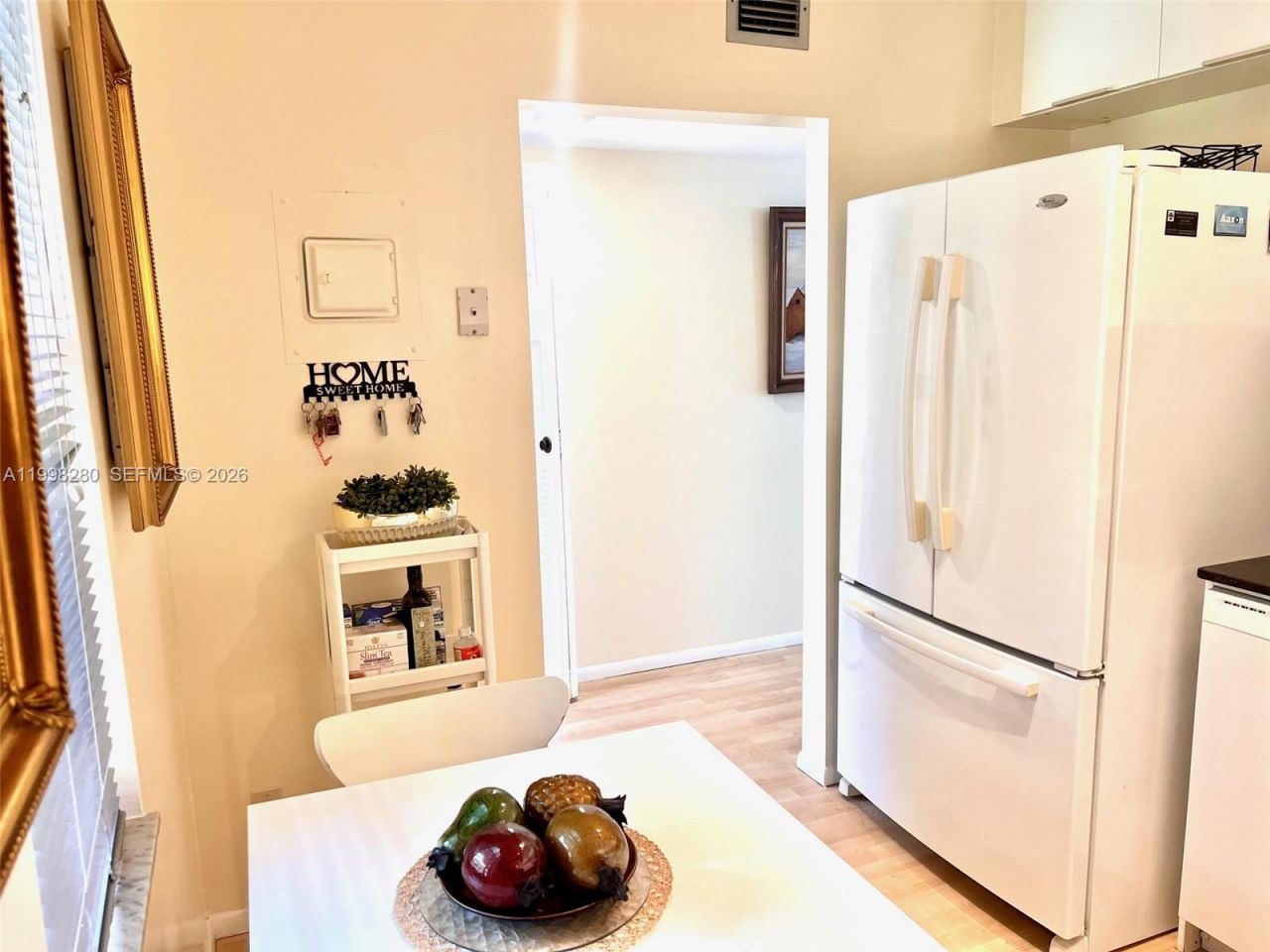 2841 Somerset Dr, Unit 215, Lauderdale Lakes, FL 33311 Photo