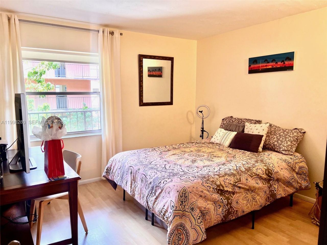 2841 Somerset Dr, Unit 215, Lauderdale Lakes, FL 33311 Photo