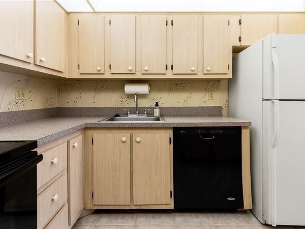 4324 NW 9th Avenue, Unit 6-1b, Deerfield Beach, FL 33064