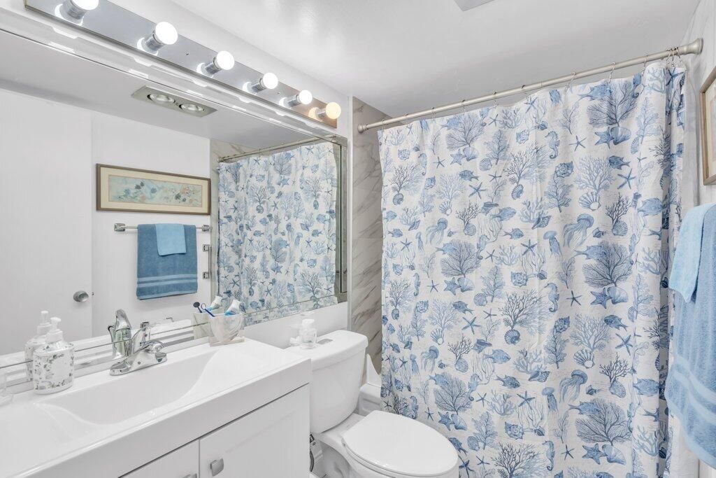 349 Camden O, West Palm Beach, FL 33417 Photo